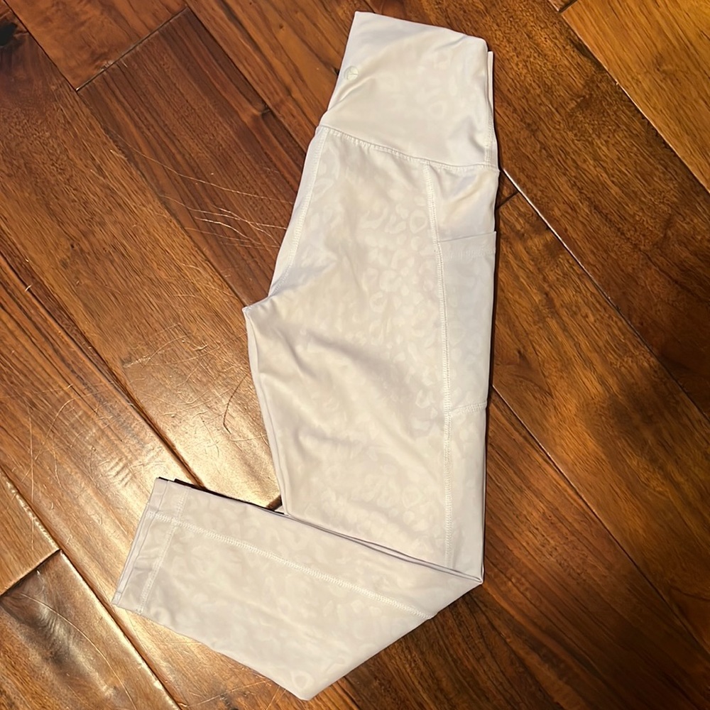90 degree leggings size small